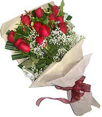11 adet kirmizi güllerden özel buket  Zonguldak internetten çiçek siparişi 