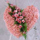 kalp pano karankil ve güller   Zonguldak internetten çiçek siparişi 