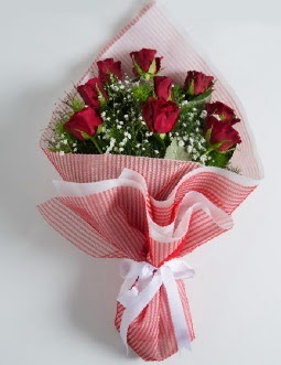 9 adet kırmızı gülden buket  Zonguldak çiçek satışı 